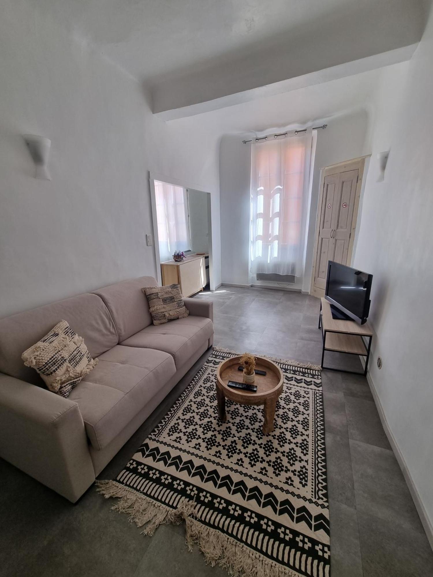 Joli 2 Pieces Centre Historique De Grasse, Wifi Apartment ภายนอก รูปภาพ